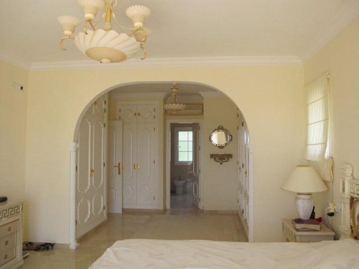 Villa · Marbella · 4 hab.